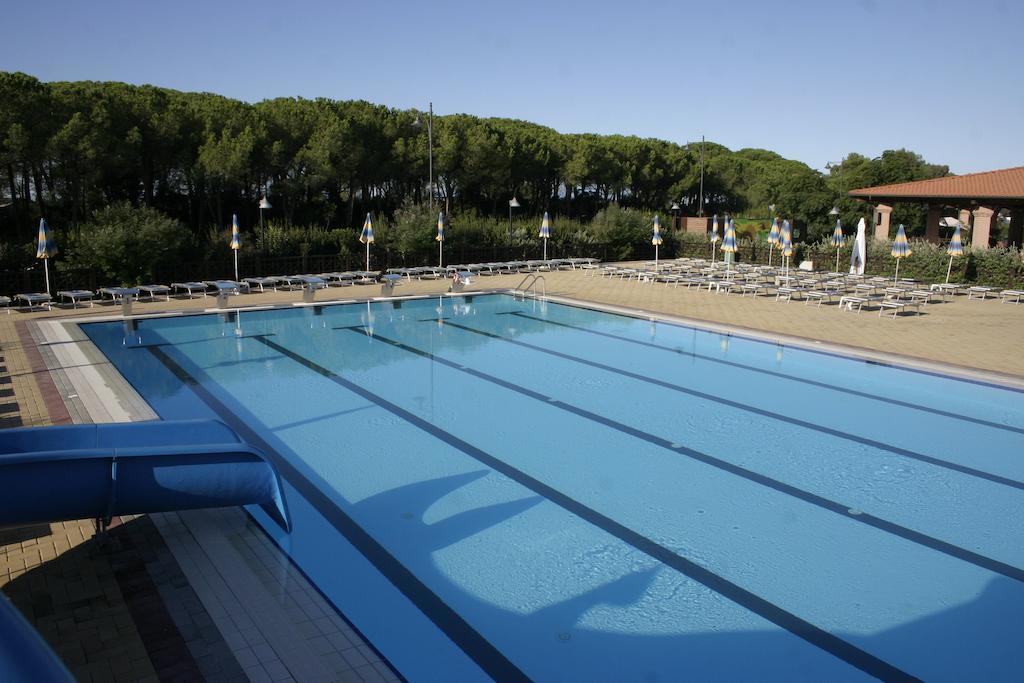 Villaggio Il Girasole Follonica Exterior photo